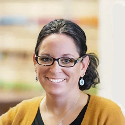 A headshot of Diana Fritz, a Office manager at Dunham-Fritz Chiropractic